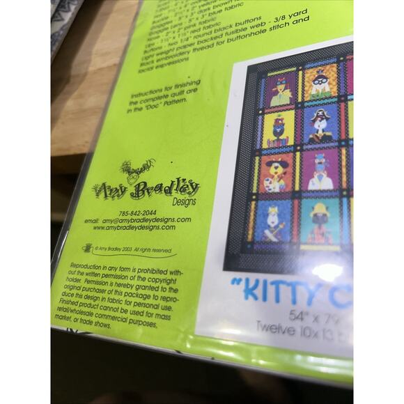 Kitty City 12 quilt patterns + finishing instructions 54" x 79" New Amy Bradley - Picture 11 of 11